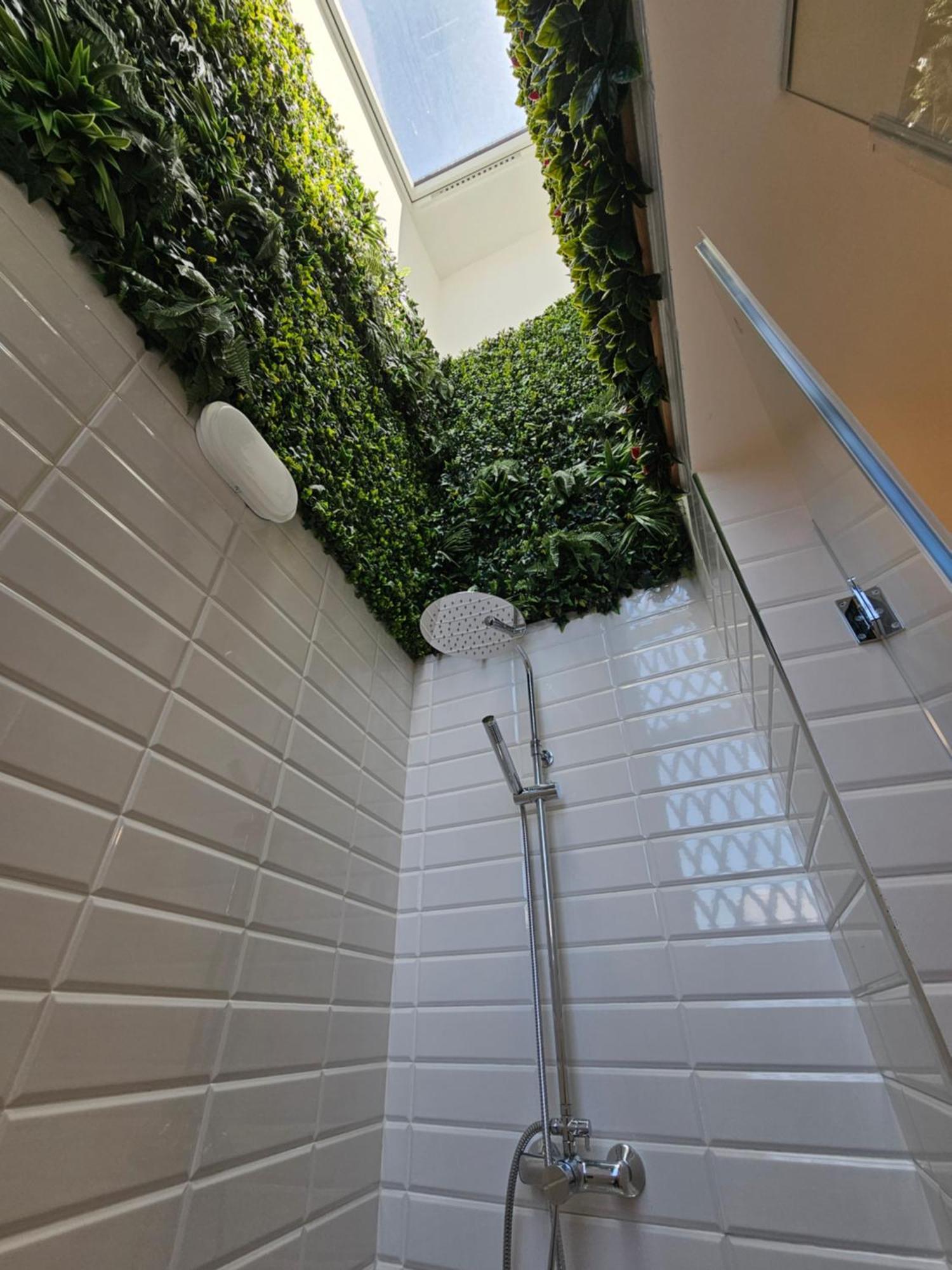 Grey House Apartments Катания Экстерьер фото