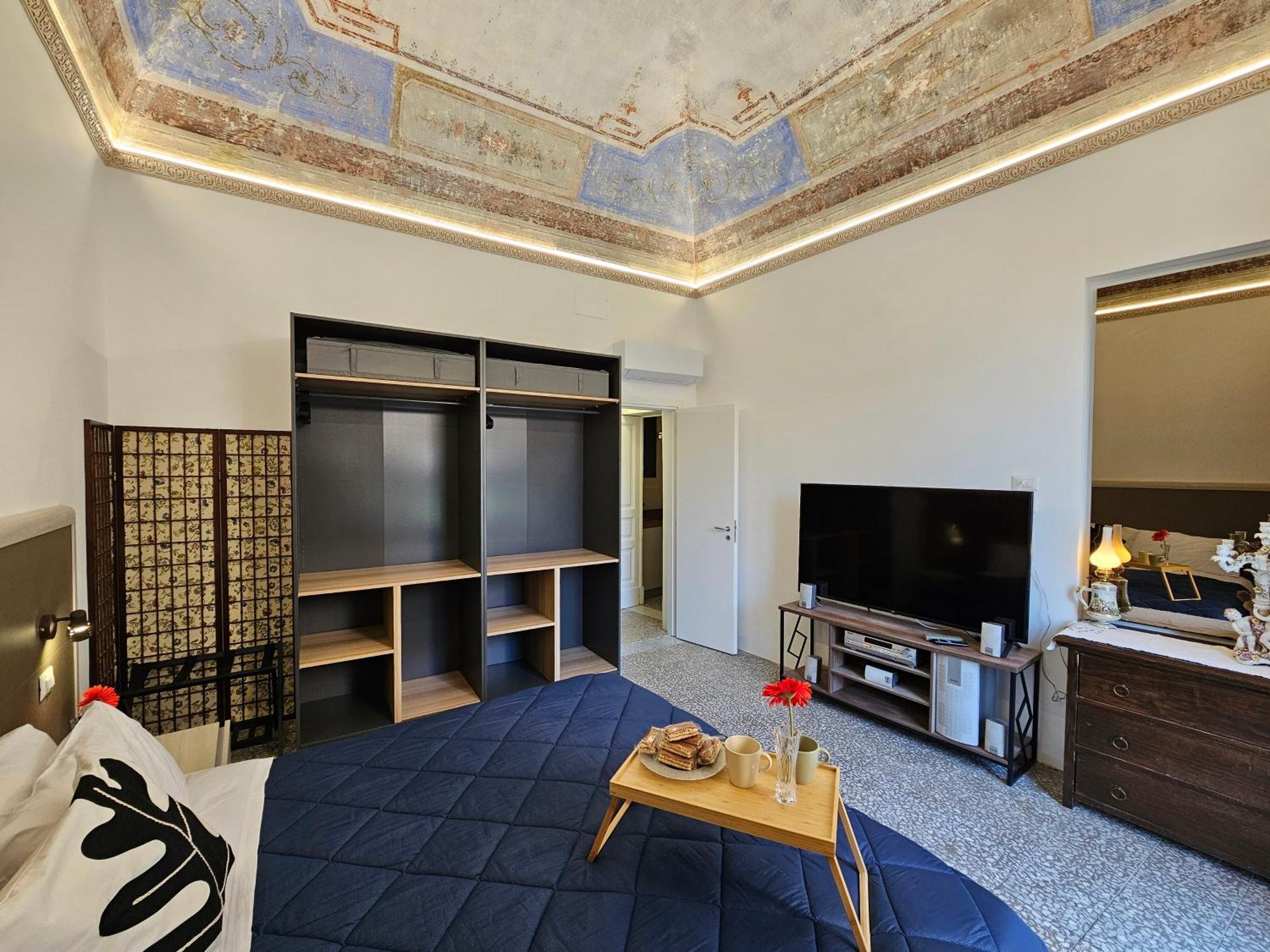 Grey House Apartments Катания Экстерьер фото